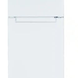 Westinghouse 7.3 CF Refrigerator Freezer 