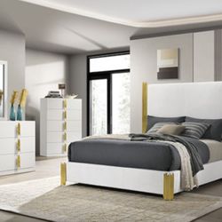 4PCS BEDROOM SET WHITE / GOLD (FBASILDON) QUEEN $999 E KING $1099 Free local delivery   