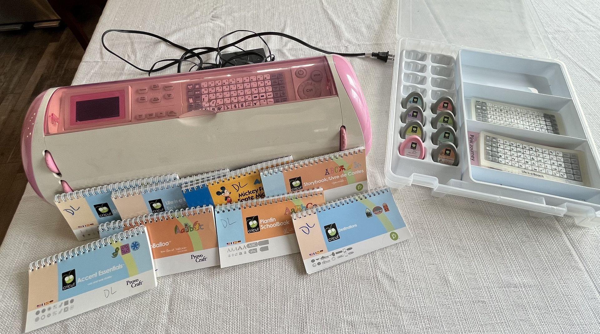 Cricut Expressions