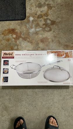 Parini bbq grilling basket with cover