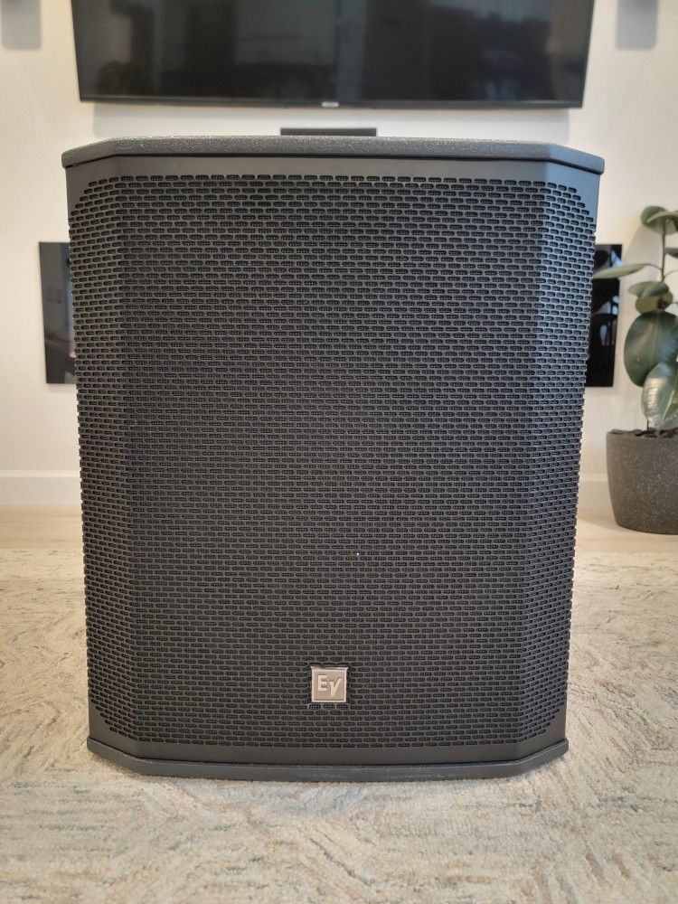 Electro-Voice ELX200S 