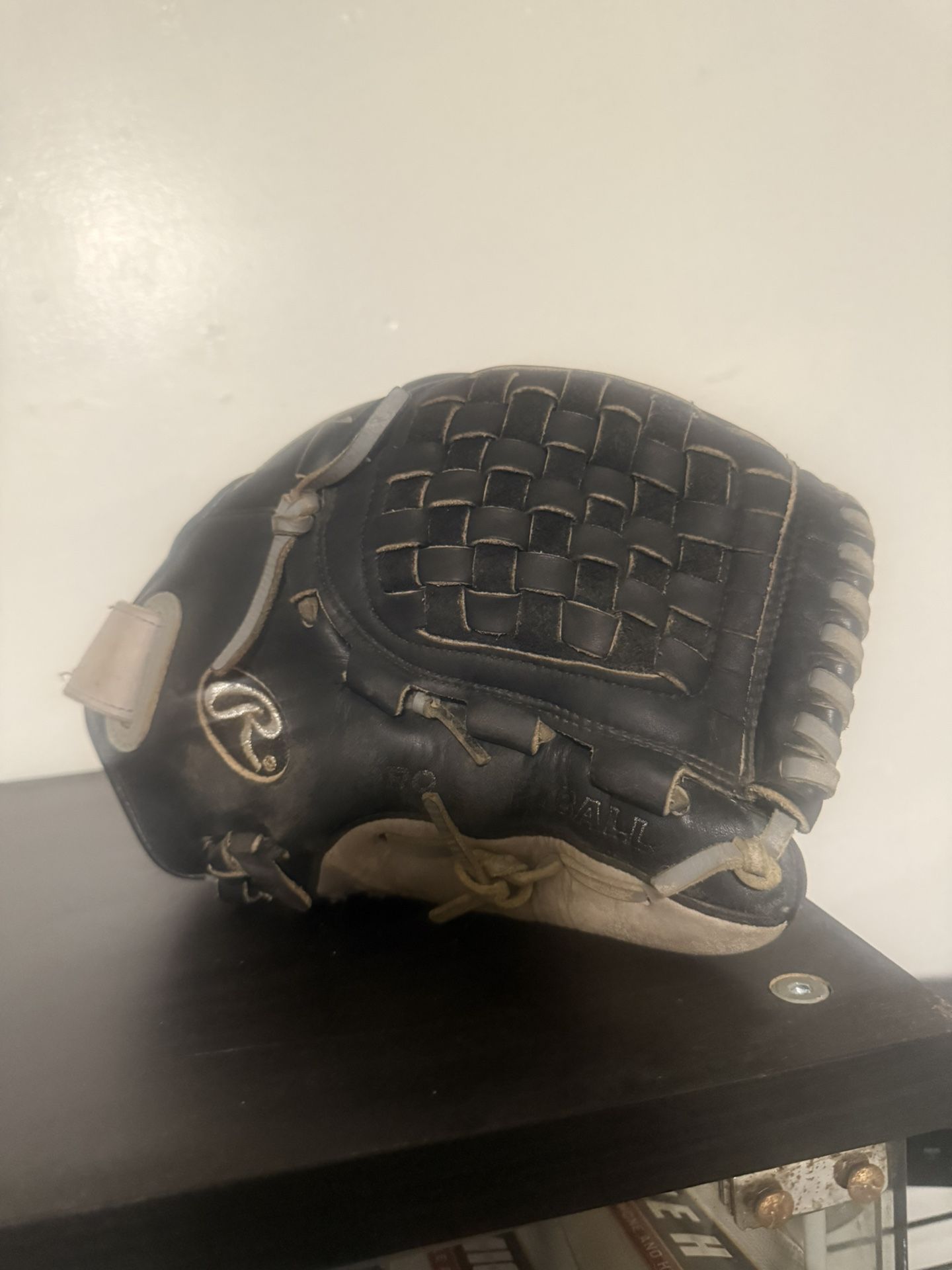 Rawlings Sliver Back Baseball Glove 12 1/2 