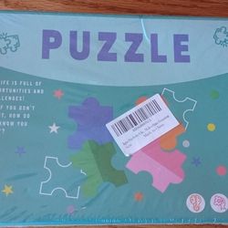 Puzzle With 500 Pieces 