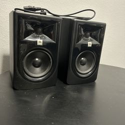 JBL STUDIO SPEAKERS