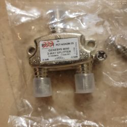 Genesys Mini 2 Way Splitter