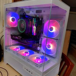 Custom Built Gaming PC (Ryzen 5 3500X, 32GB DDR4 3600MHz, 256GB NVMe,  AMD RX 6600M)