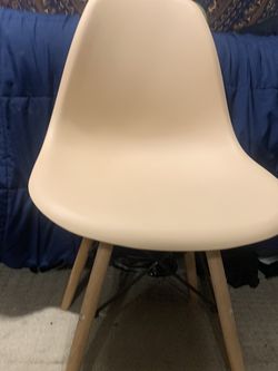 Modern Mid-Century Chair