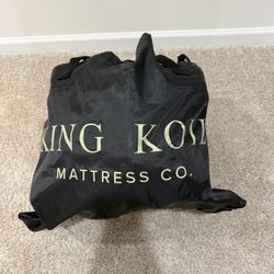 King Koil King Size Air Mattress – Built-In Pump – Like New