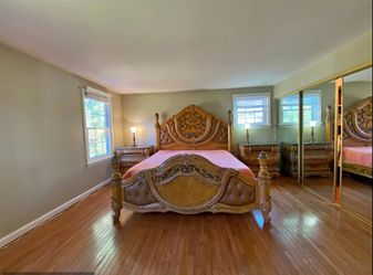 Michael Amini Trevi Bedroom Set