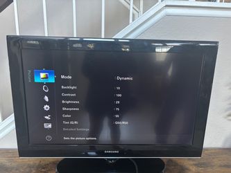 Samsung Flat Screen LCD TV 32”