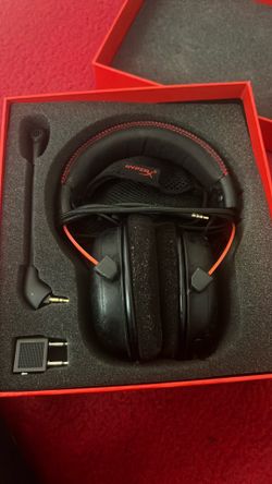 Hyperx and steelseries arctis 5 2x gaming headsets