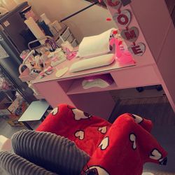 Nail Table And Pedicure Chair 