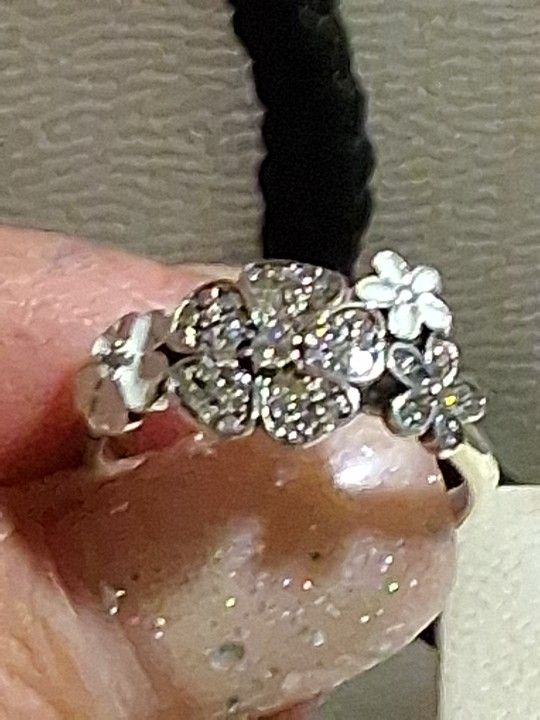 PANDORA AUTHENTIC BRAND NEW FLOWER SHIMMERING BOUQUETE  RING SIZE 8 STERLING SILVER & ENAMEL