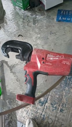 Milwaukee m18 12 ton crimper