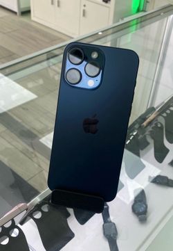 IPHONE  13 UNLOCKED