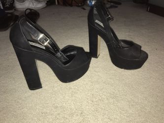 Steve Madden black heels