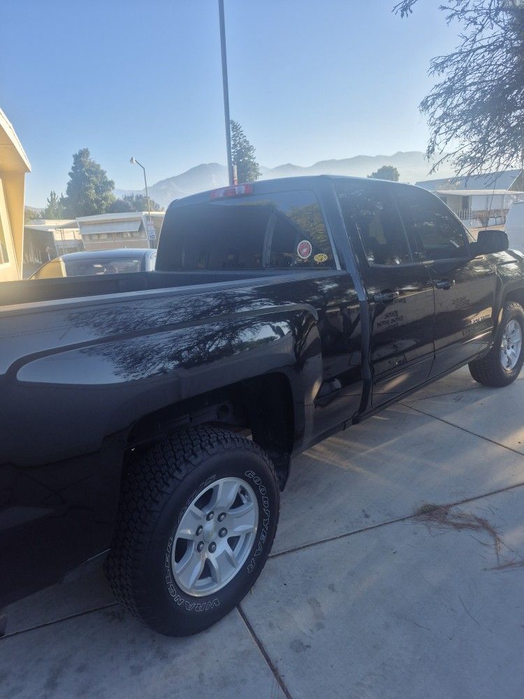 2017 Chevrolet Silverado 1500 Crew Cab