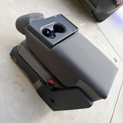 Ford F150 Middle Seat Off A 2026 New 
