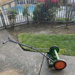 Scott’s Elite 16” Push Mower