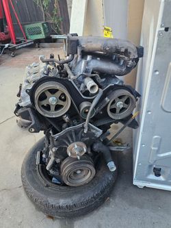 3 4L Toyota  Motor