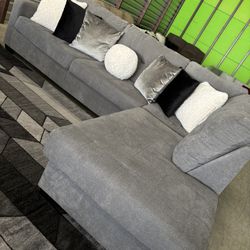 Ashley Furniture Sectional Sofa Couch (DELIVERY AVAILABLE)