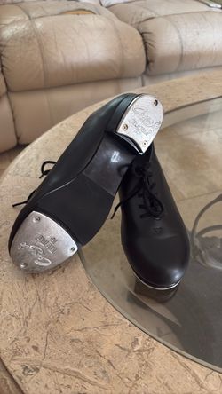Tap shoes size 5.5