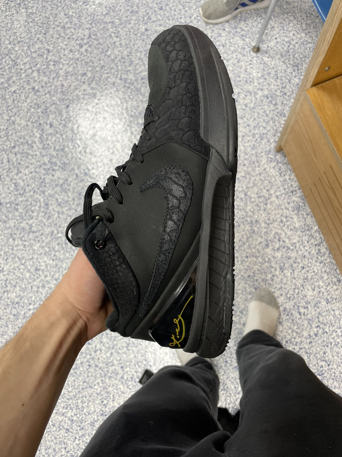 Kobe 4 Protro ‘Gift Of Mamba’