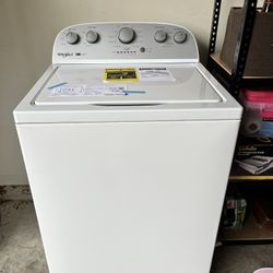 Whirlpool Washer & Dryer Set