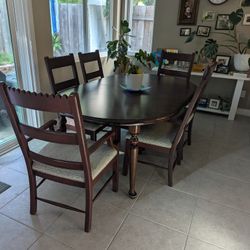 Ethan Allen Dining Table And Chairs 