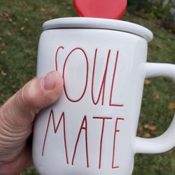 Rae Dunn  Soul Mate Cup With Lid
