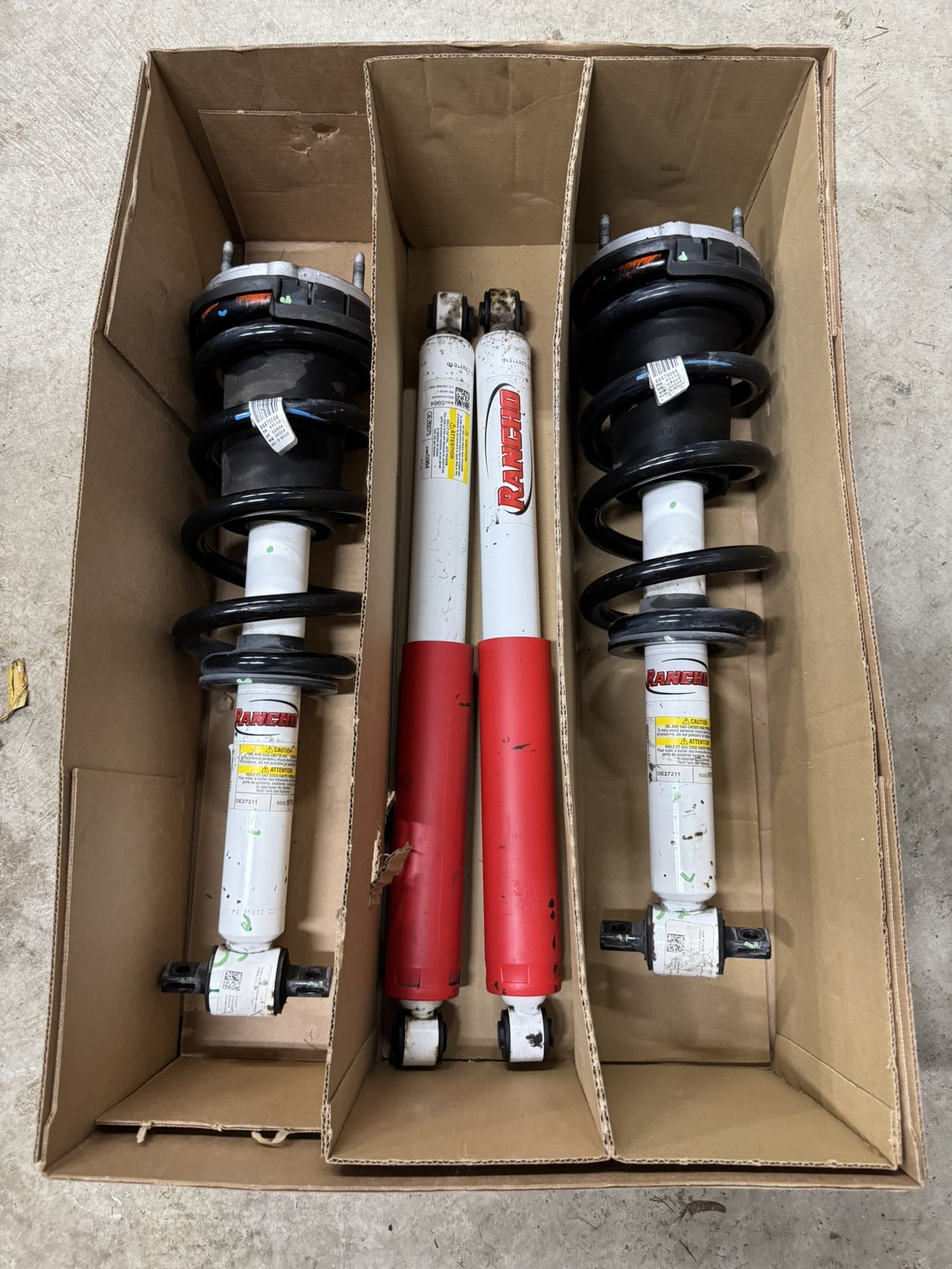 2020+ GMC Chevy Silverado 1500 Struts