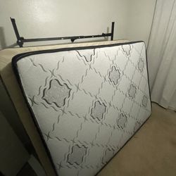 Mattress Bed Queen Set $190.00