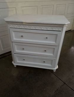 Simply shabby Chic 3 Drawers Dresser