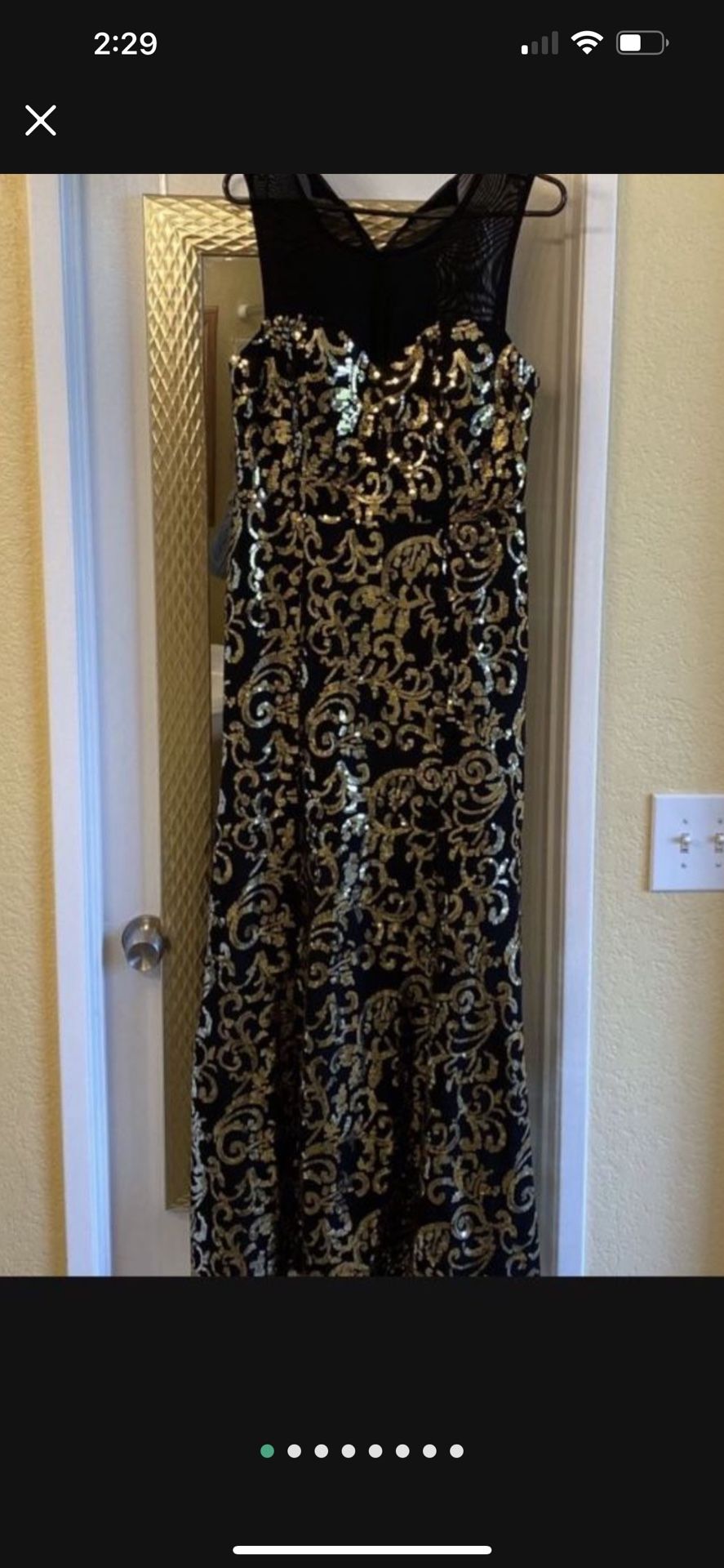 BEAUTIFUL CITY TRIANGLE BLACK GOLD SEQUIN DRESS SIZE 11 BUT CAN FIT 12 SLIMS YOUR WAIST NICELY. WASHED AND READY TO WEAR