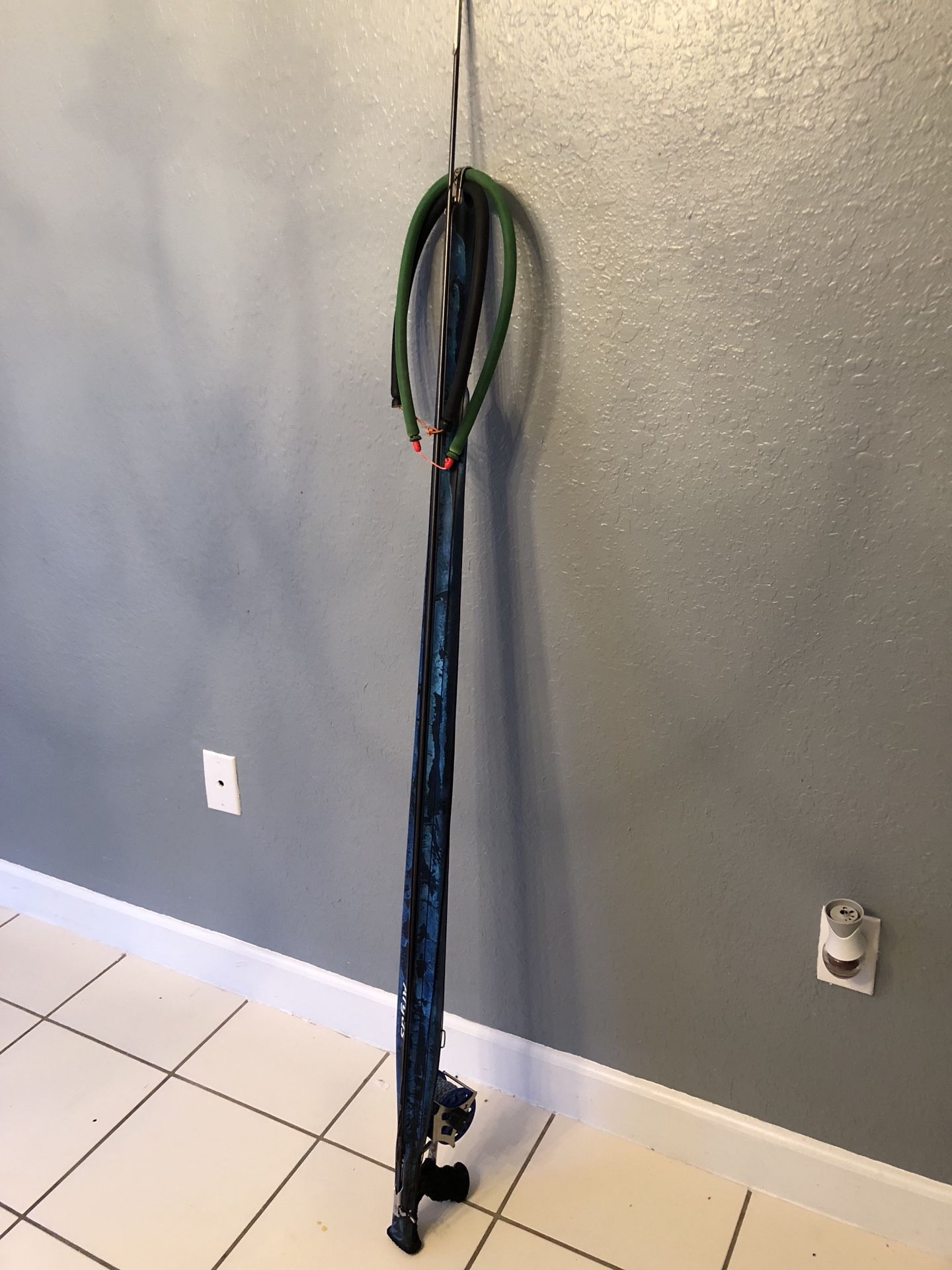 Mythicon Argus 128cm speargun