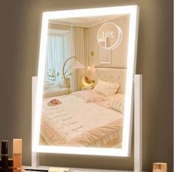 New Hollywood Vanity Mirror with Lights