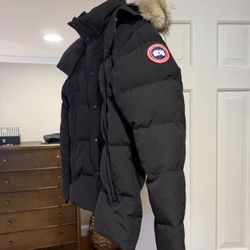 Canada Goose Jacket