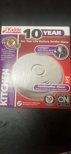 Smoke And Carbon Dioxide Alarm