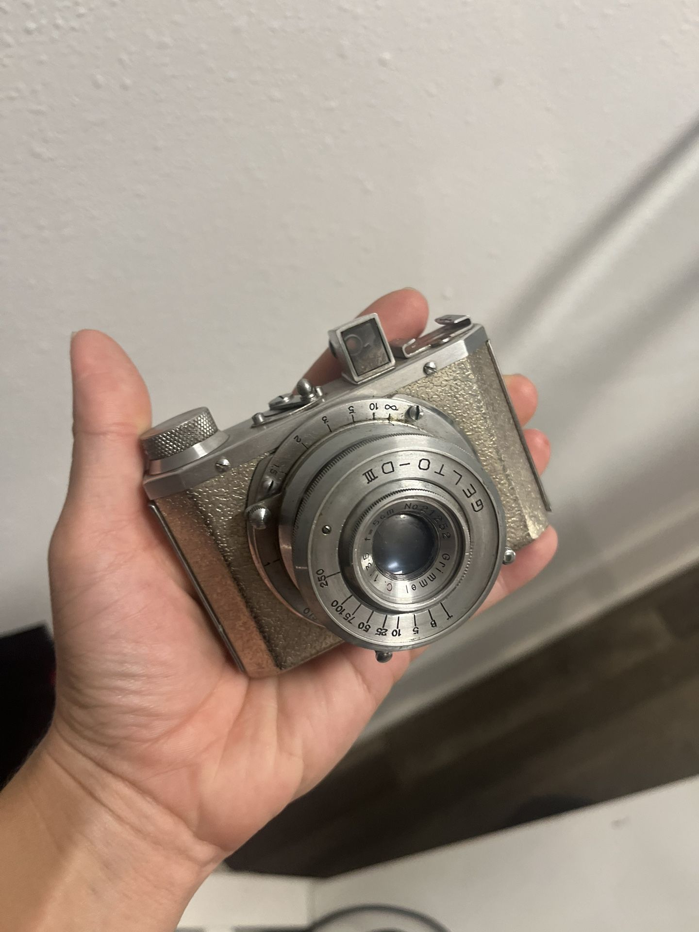 Gelto D III Camera