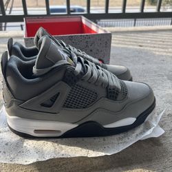 AIR JORDAN 4 RETRO 