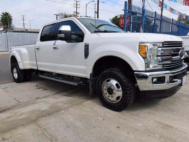 2017 Ford F350 Super Duty Crew Cab