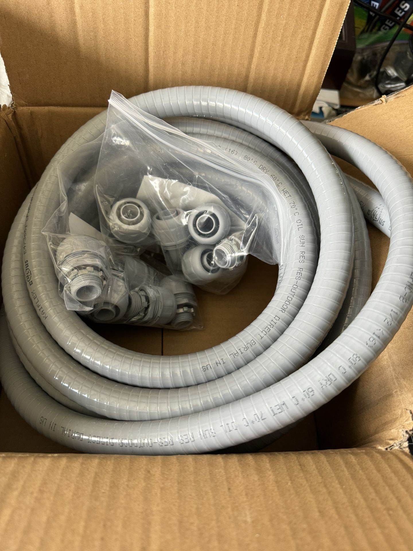 1/2 Conduit Kit With 5 Straight & 5 Angle Fittings. 