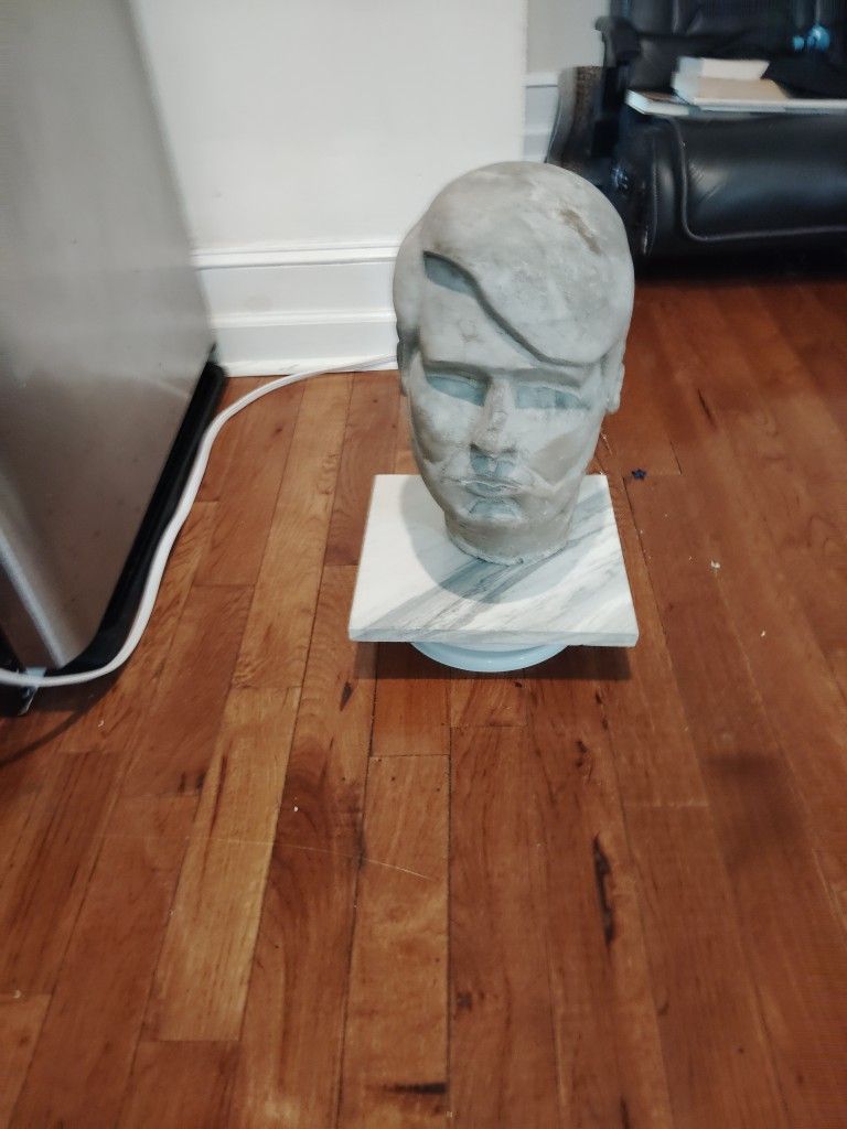 Large Garden Statue Cameo Male Head 12"L X 10"W X 16"H Pre-loved Concrete Heavy Garden Decor Home Decor Home accents Statues Collectibles Indoor outdo
