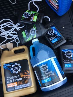 Motor oil , Coolant Anti Freeze, Windshield fluid