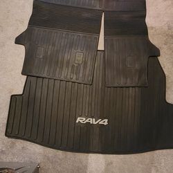 Rav 4 Floor Mats (OEM) 22-24