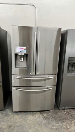 Samsung Stainless 4-Door Fridge with Smart Features
