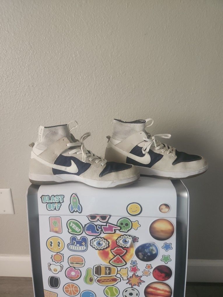 Nike SB Dunk Elites Size 10