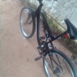 Ozone 500 20" Bicycle.  Bike Is In Like New Condition.