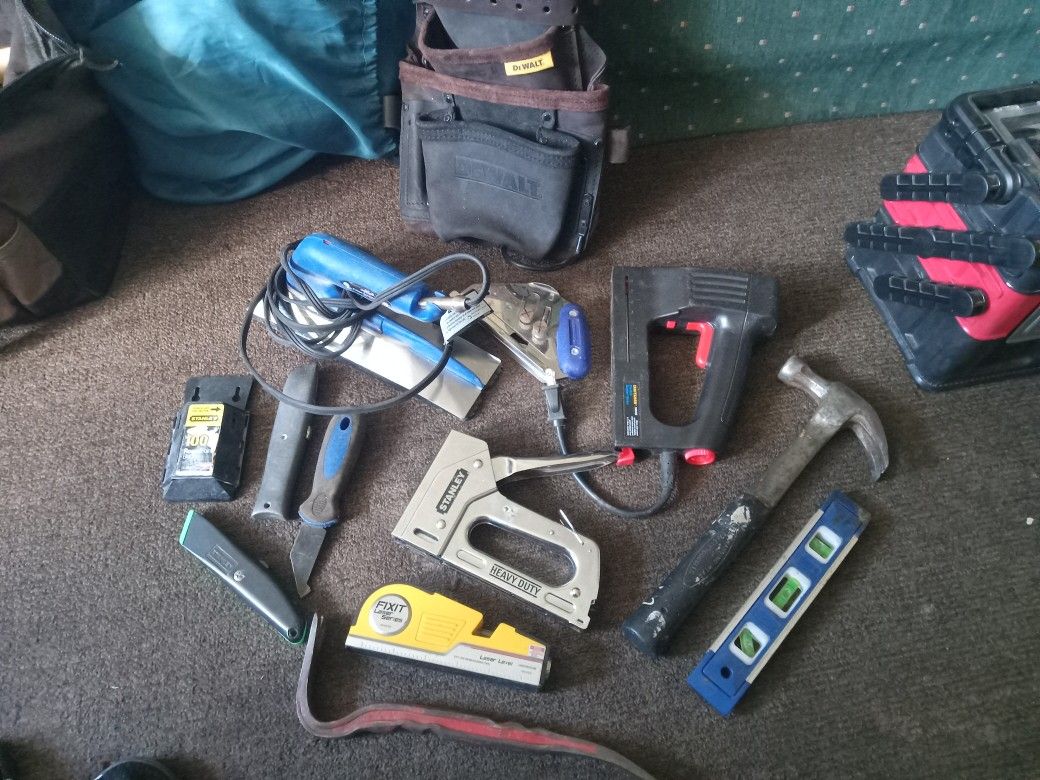 Carpet Tools