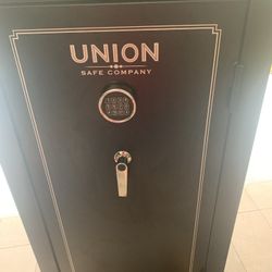 Gun Safe 24 Long Guns